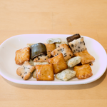 Rice Cracker Mix-Mix of Rice Crackers & Peanut Crackers